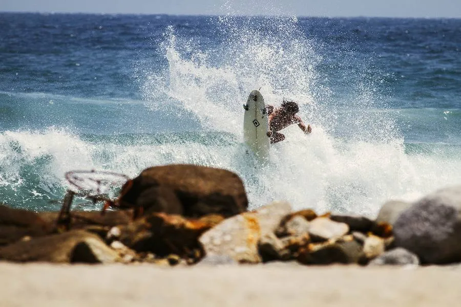 Air by the rocks